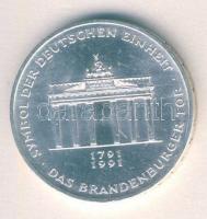 Németország 1991. 10M Ag "200 éves a Brandenburgi Kapu" T:2+