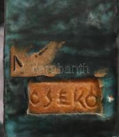 Csekovszky Árpád (1931-1997): Szentendrei városrészlet, kerámia fali dombormű, jelzett, kis pattanás...