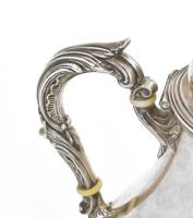 Ezüst (Ag) kiöntő csont díszítéssel, jelzett, m: 14 cm, bruttó: 205,2 g