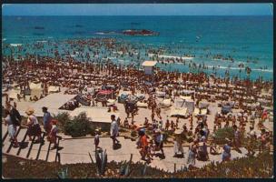 1960 Az MTK bajnok labdarúgócsapatának tagjainak autográf aláírással ellátott képeslapja Izraelből. ...