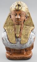 Tutanhamon fáraó maszkja, festett gipsz büszt, kisebb lepattanásokkal, m: 28 cm