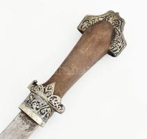 Arab tőr, tokkal, rozsdafoltokkal, h: 37 cm