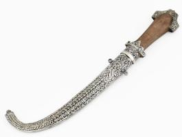 Arab tőr, tokkal, rozsdafoltokkal, h: 37 cm