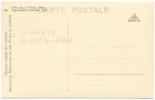 Szászlekence, Lekence, Lechinta, Lechnitz; Tarance sasesti / Sächsische Bäuerinnen vor der Kirche / ...