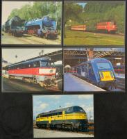 Mozdonyok gyűjtemény, 750 db nagyrészt különböző modern képeslap 2 dobozban. Kifogástalan minőségű s...