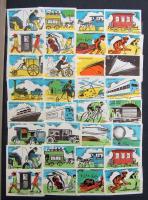 420 darabos magyar gyufacímke-gyűjtemény bélyegberakóban katalógusszám szerint rendezve. / Collectio...