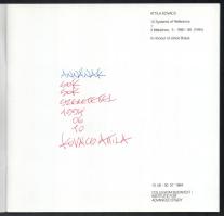 Kovács Attila (1938-2017) képzőművész 2 db katalógusa, egyik dedikált: Attila Kovács. Collegium Buda...