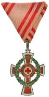 1914. "A Vörös Kereszt II. Osztályú Díszjelvénye hadidíszítménnyel" jelzett, zománcozott Ag kitüntetés mellszalagon T:AU / Hungary 1914. "Red Cross, Badge of Honour, 2nd Class, with a war decoration" hallmarked, enamelled Ag decoration on ribbon C:AU NMK 283