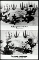 cca 1985 ,,Vadnyugati mackókaland" című lengyel - francia rajz- és bábfilm jelenetei, 17 db vin...