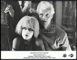 cca 1982 ,,Szárnyas fejvadász" című amerikai sci-fi jelenetei és szereplői, 3 db vintage produk...