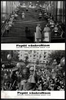 cca 1963 ,,Papát vásároltam" című szovjet film jelenetei és szereplői, 23 db vintage produkciós filmfotó ezüst zselatinos fotópapíron, a használatból eredő (esetleges) kisebb hibákkal, 18x24 cm