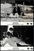 cca 1987 ,,Biztos halál" című japán kalandfilm jelenetei és szereplői, 6 db vintage produkciós filmfotó ezüst zselatinos fotópapíron, a használatból eredő (esetleges) kisebb hibákkal, 18x24 cm