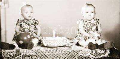 cca 1950-1960-as évek, Dzubay Árpád sátoraljaújhelyi fényképész műtermében készült 13 db vintage NEG...