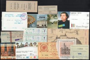 Külföldi múzeumi, színházi és egyéb belépőjegyek (Gízai piramisok, Ermitázs, stb.), össz. 36 db