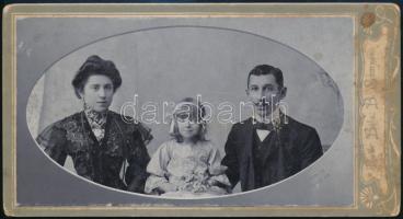 cca 1900 Szarvas, Roth Béla fényképészeti műtermében készült, keményhátú, vintage fotó, 11x20,6 cm