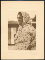 1931 Orphanidesz János (1876-1939) aláírásával jelzett vintage fotóművészeti alkotás (Alagon), művészfólián keresztül másolva, képméret 16x11 cm, papírméret 24x18 cm