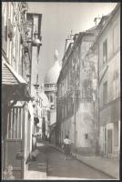 cca 1960 Árokay József pecsétjével jelzett, vintage fotó (Mont Marte, Párizs), ezüst zselatinos fotópapíron, 30x20 cm