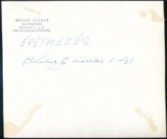 1969 Rezsek György nagykanizsai fotóművész pecsétjével jelzett, vintage fotóművészeti alkotás (Építk...