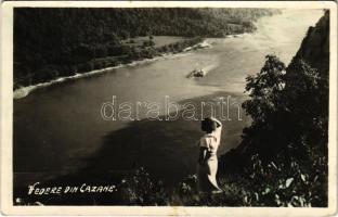 Kazán-szoros, Cazane; Duna hajóval / Danube river, shop. Foto Miklós Orsova, photo (fl)