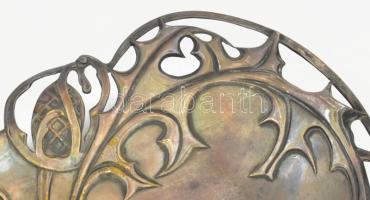 cca 1920 Art nouveau ezüstözött kínálótál, pereménél és áttört mintákban fonódó stilizált növényi mi...