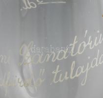 "Állami Szanatórium, Parádfürdő tulajdona" feliratú üvegkancsó, hibátlan, m: 15,5 cm