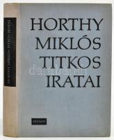 Szinai Miklós - Szűcs László: Horthy Miklós titkos iratai. Az iratokat sajtó alá rendezte, magyarázó szövegekkel és jegyzetekkel ellátta: - - és - - . Magyar Országos Levéltár. Bp., 1965, Kossuth. Harmadik kiadás. Kiadói egészvászon-kötés