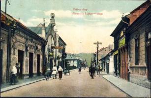 Petrozsény Kossuth Lajos street with coffee house