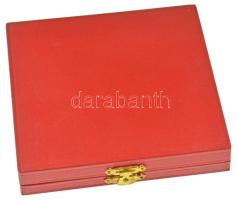 1987. "BM Rendőrtiszthelyettes-képző Iskola Miskolc" bronz emlékérem eredeti dísztokban (7...