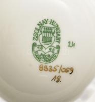 Zsolnay porcelán búzavirág mintás váza, kézzel festett, jelzett, hibátlan, m: 18 cm