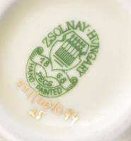 Zsolnay virágmintás váza, kézzel festett, jelzett, hibátlan, m: 16 cm