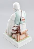 Zsolnay szalonnázó paraszt. Kézzel festett, jelzett, hibátlan, m: 33 cm