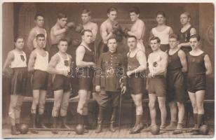 Brassó, Kronstadt, Brasov; Ökölvívó csapat / Box team, sport. Carmen photo