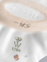 Wallendorf balerina figura, jelzett, kopással, talpán erős kopással, h: 25 cm