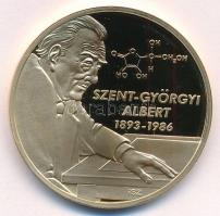 ifj. Szlávics László (1959-) 2011. &quot;Nagy Magyarok / Szent-Györgyi Albert&quot; aranyozott Cu emlékérem tanúsítvánnyal (40mm) T:PP