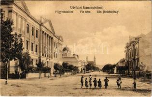 Szamosújvár, Gherla; Főgimnázium, Víz utca, Kir. Járásbíróság. Anka Sándor kiadása / grammar school, street view, district court (ragasztónyom / glue mark)