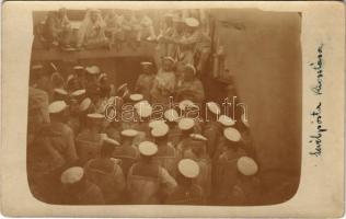 Osztrák-magyar haditengerészet matrózai a fedélzeten, levél posta kiosztás / K.u.K. Kriegsmarine Matrosen / Austro-Hungarian Navy mariners during mail distribution. photo (fl)