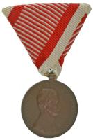 1917. "Károly Bronz Vitézségi Érem" bronz kitüntetés modern mellszalaggal. Szign.: Kautsch T:XF Hungary 1917. "Bronze Gallantry Medal" bronze decoration with modern ribbon. Sign.: Kautsch C:XF NMK.: 310.