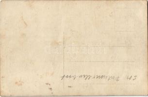 Osztrák-magyar haditengerészet Dunaflottilla matrózai levágnak egy malacot / K.u.K. Kriegsmarine Don...