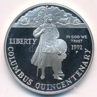 Amerikai Egyesült Államok 1992P 1$ Ag "Amerika felfedezésének 500. évfordulója" kapszulában, tanúsítvánnyal T:PP ujjlenyomat, kis patina USA 1992P 1 Dollar Ag "Columbus quincentenary" in capsule with certificate C:PP fingerprints, small patina Krause KM#238