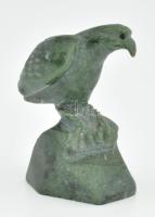 Sas figura, faragott ásvány (zöld kvarc), m: 6,5 cm