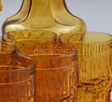 Borostyán színű üveg kancsó 23 cm + 6 db üveg pohár