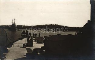 Pola, K.u.K. Kriegsmarine Regatta / Osztrák-magyar matrózok vitorlás versenye / Austro-Hungarian Navy mariners&#039; sailing competition. photo