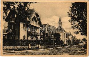 Pöstyén-fürdő, Kúpele Piestany; utca, villa / Prezidentov hrad / street view, villa