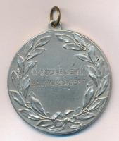 1931. Ezüstözött bronz labdarúgó díjérem füllel, hátoldalán "1930-31. évi bajnokságért" gr...