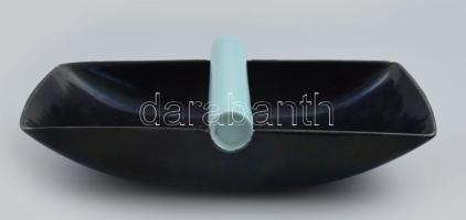 Zsolnay - Gádor István és Gorka Géza által tervezett asztali kínáló. A pesti Zsolnay gyár terméke. F...