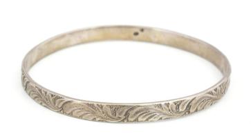 Ezüst(Ag) karperec, jelzett, d: 6,5 cm, nettó: 20 g