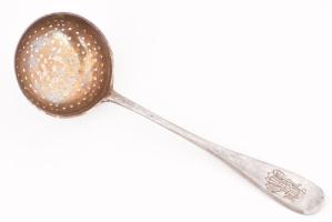 Cukorszórókanál orosz cári ezüst 1893 84 zolotniki ezüstjellel, MK mesterjeggyel 52g / Antique russian sugar spreading spoon