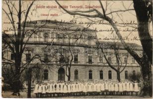 1911 Temesvár, Timisoara; Józsefváros, Iskolanővérek zárdája, udvari részlet / girl school, courtyard (szakadás / tear)