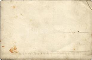 Wien, Vienna, Bécs; Haltestelle der Strassenbahn, Tabak-Trafik und Zeitungsverschleiss Johann Fuchs ...