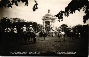 Sövényháza (Ópusztaszer), Pusztaszeri Árpád emlék. photo